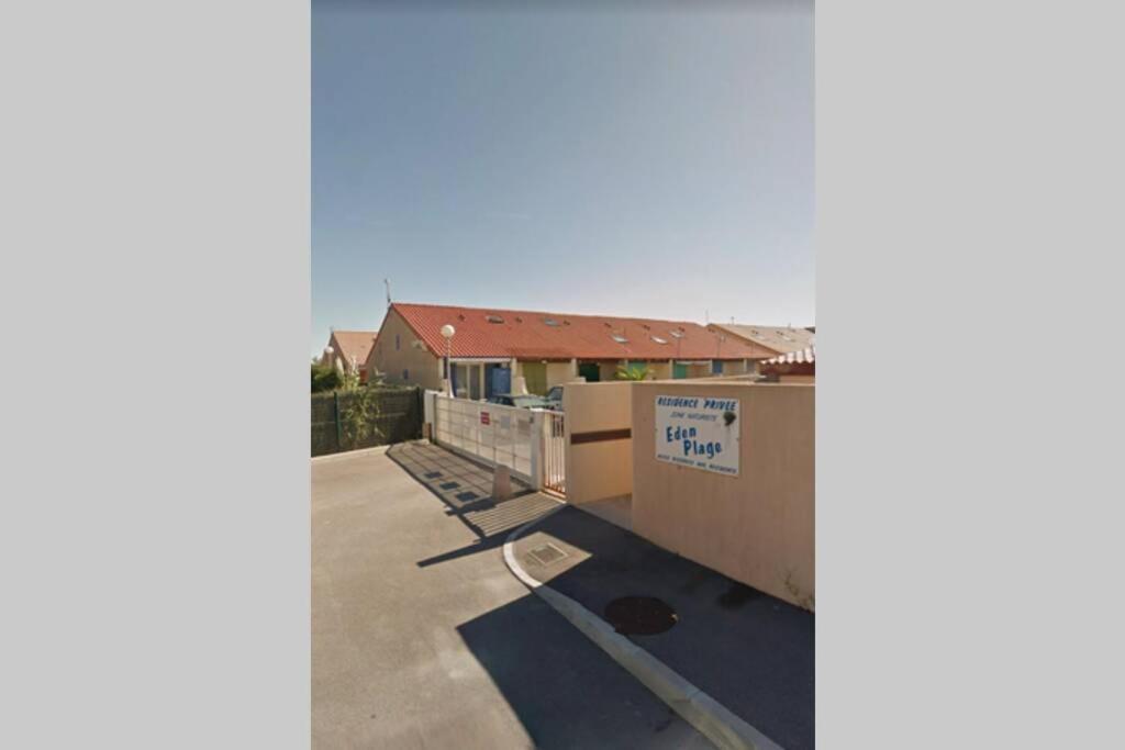 Maisonnette Climatisee Dans Naturiste Holiday home *