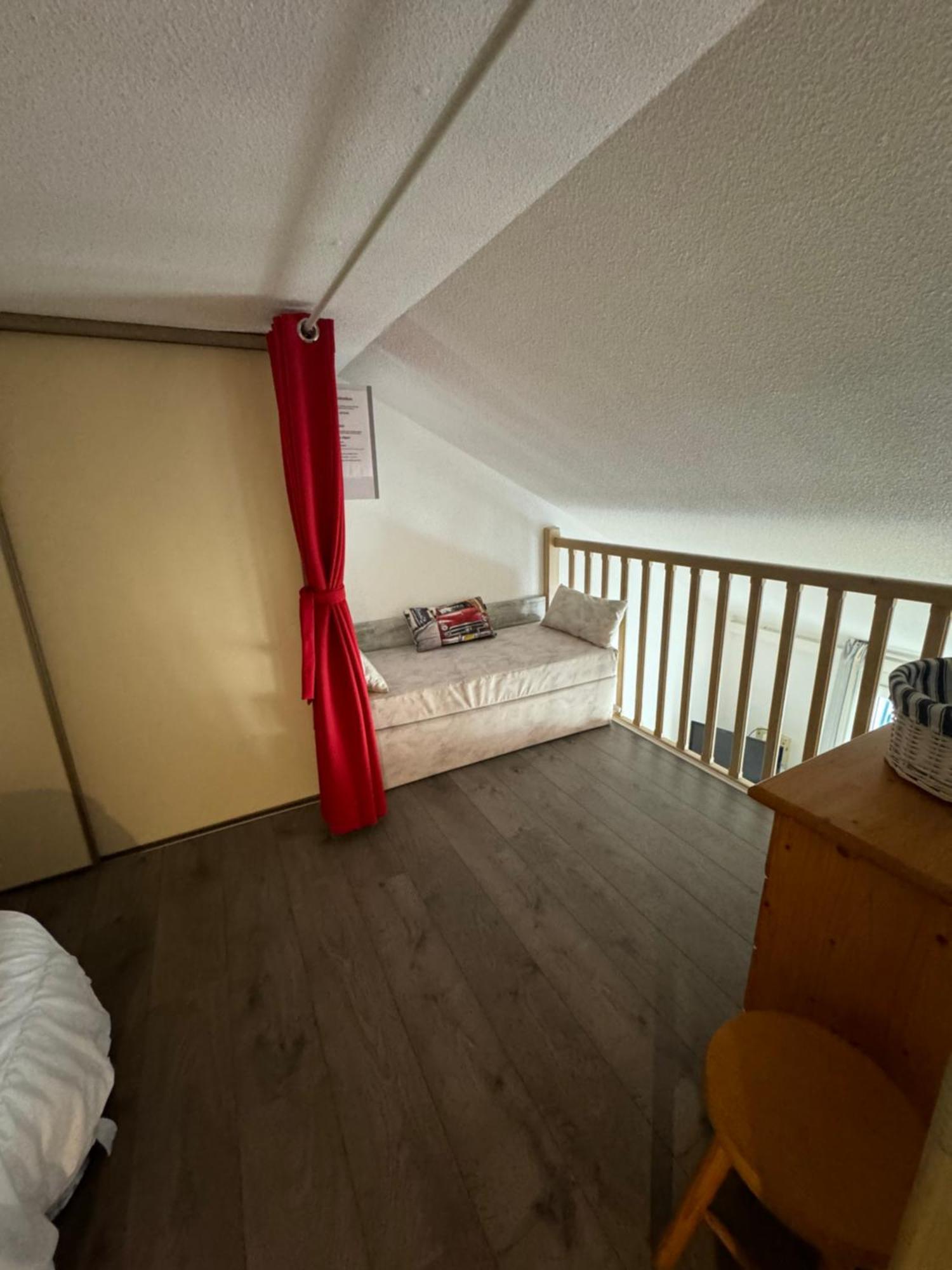 Maisonnette Climatisee Dans Naturiste Holiday home